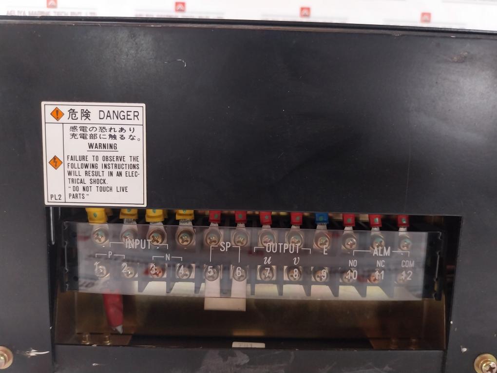 Hinox SIS250-24-60 DC-AC Inverter DC 24 V