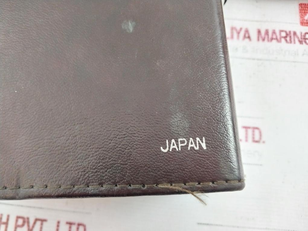 Hioki 7010 Dc Signal Source Generator Operation 0232469 Max.25ma 15v/100ma