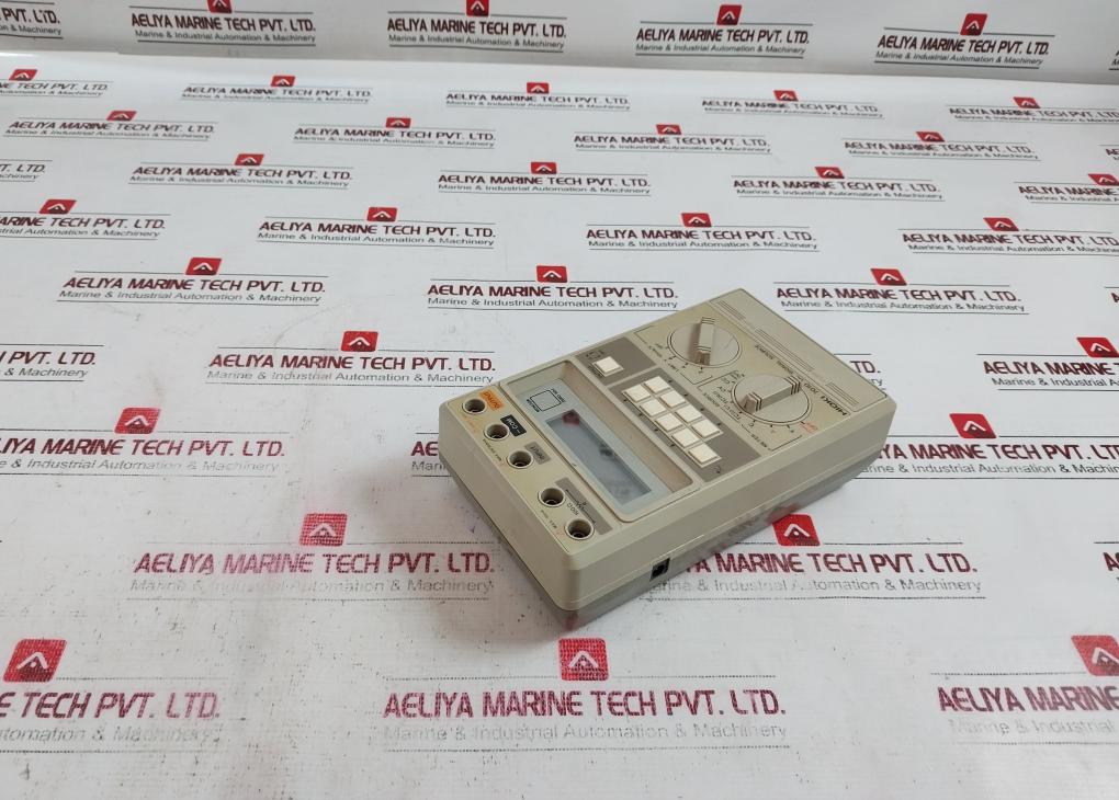 Hioki 7010 Dc Signal Source Generator Operation 0232469 Max.25ma 15v/100ma