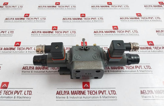 Hirschmann R902602653 Solenoid Valve 208 7207-29 24v