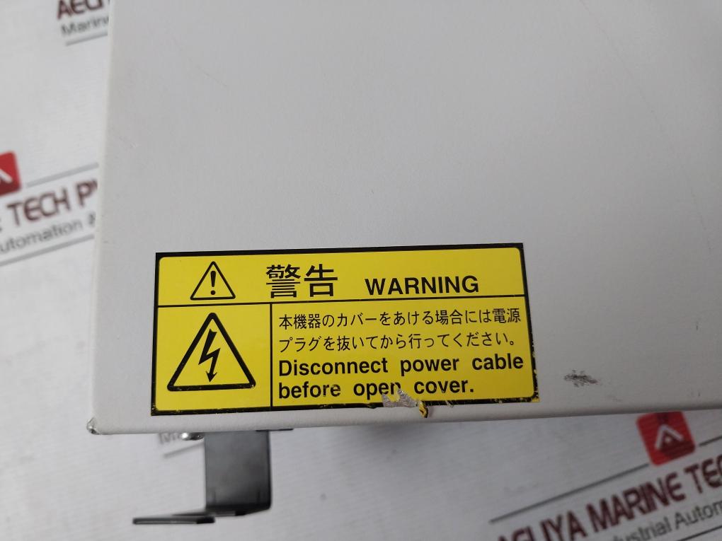 Hitachi Hf-w6500 Hj-65359Ewed Industrial Computer Cpu Ac100V-240V