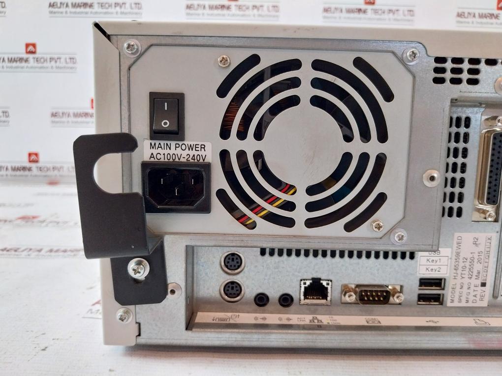 Hitachi Hf-w6500 Industrial Computer Cpu Ac 100V-240V 4225550-1 R2 50Hz/60Hz