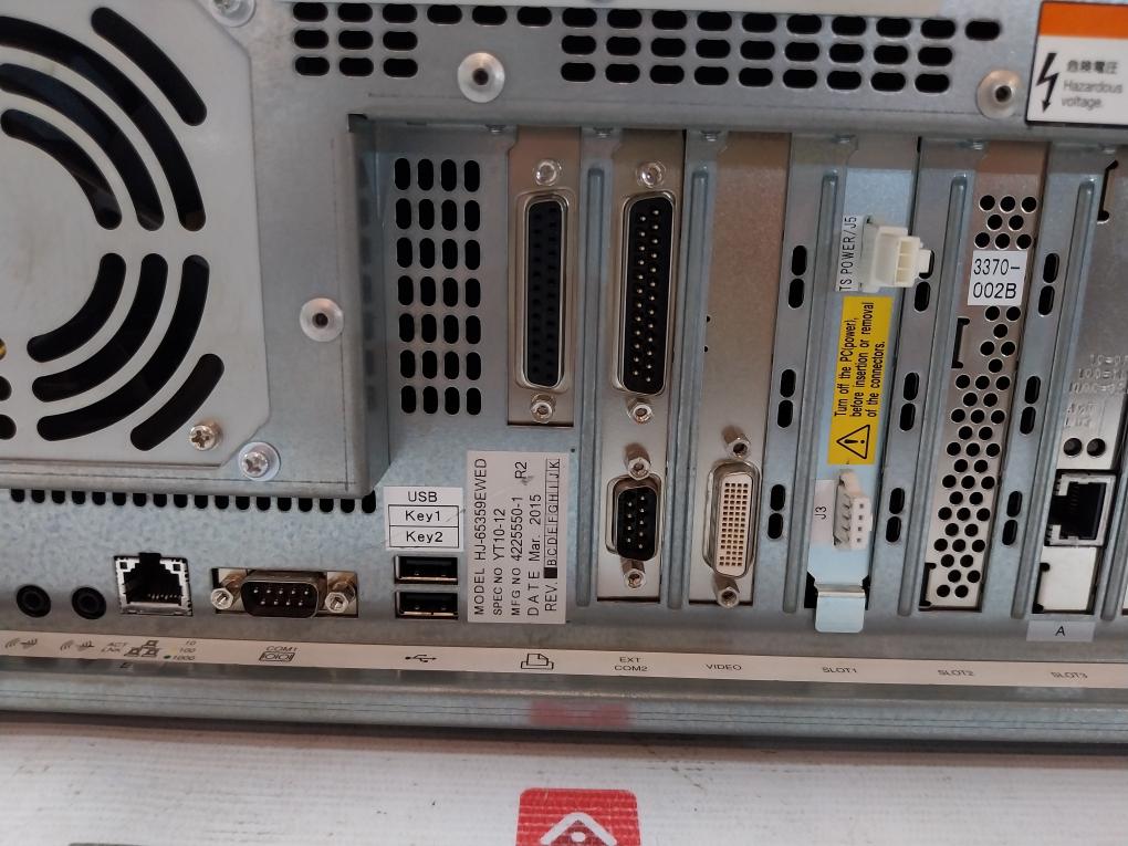 Hitachi Hf-w6500 Industrial Computer Cpu Ac 100V-240V 4225550-1 R2 50Hz/60Hz