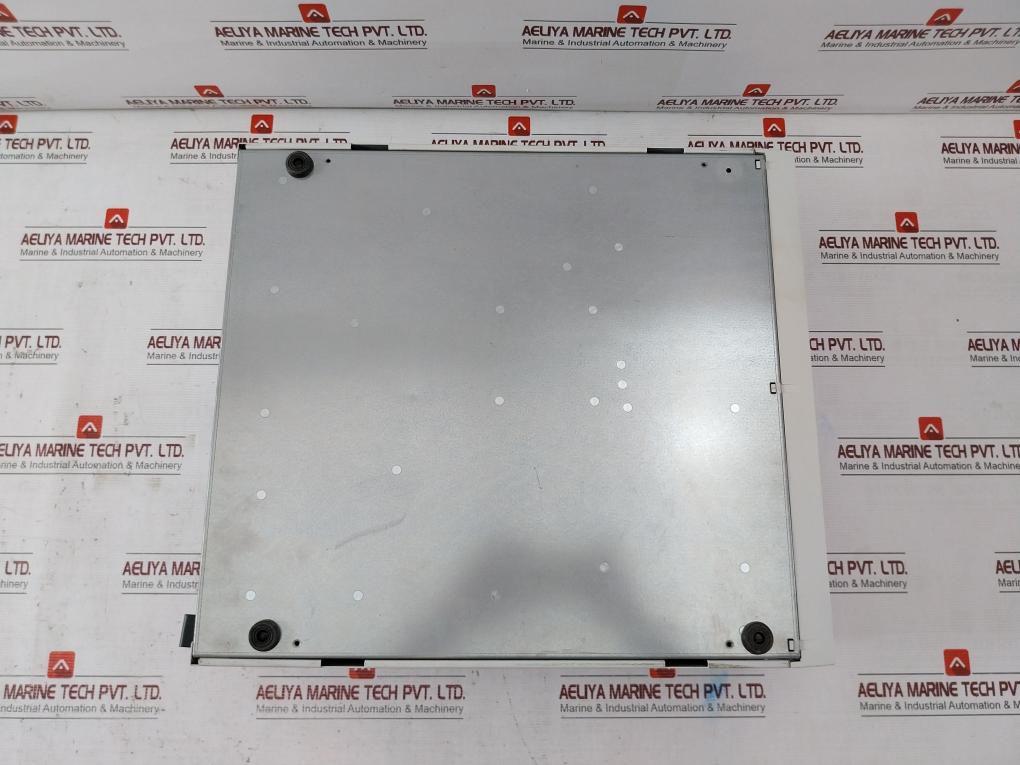 Hitachi Hf-w6500 Industrial Computer Cpu Ac 100V-240V 4225550-1 R2 50Hz/60Hz