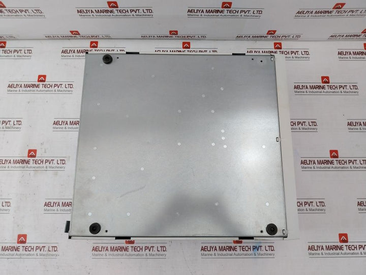 Hitachi Hf-w6500 Industrial Computer Cpu Ac 100V-240V 4225550-1 R2 50Hz/60Hz