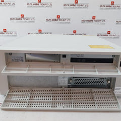 Hitachi Hf-w6500 Industrial Computer Cpu Ac 100V-240V 4225550-1 R2 50Hz/60Hz
