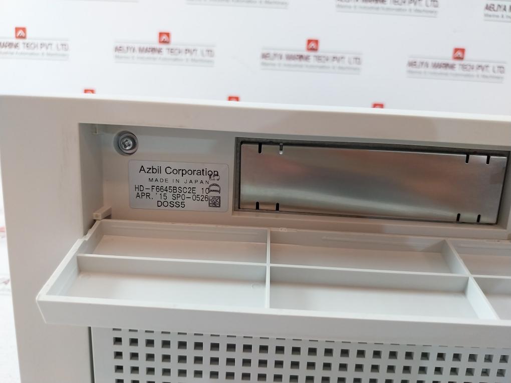 Hitachi Hf-w6500 Industrial Computer Cpu Ac 100V-240V 4225550-1 R2 50Hz/60Hz