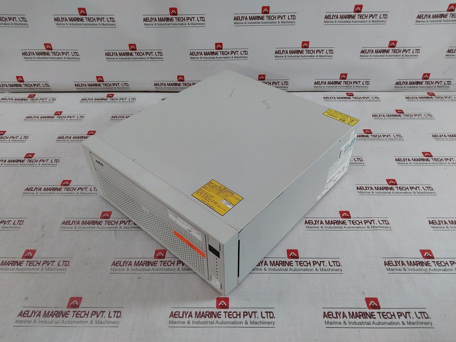 Hitachi Hf-w6500 Industrial Computer Cpu Hj-65359Ewed Ac100V–240V 50/60 Hz