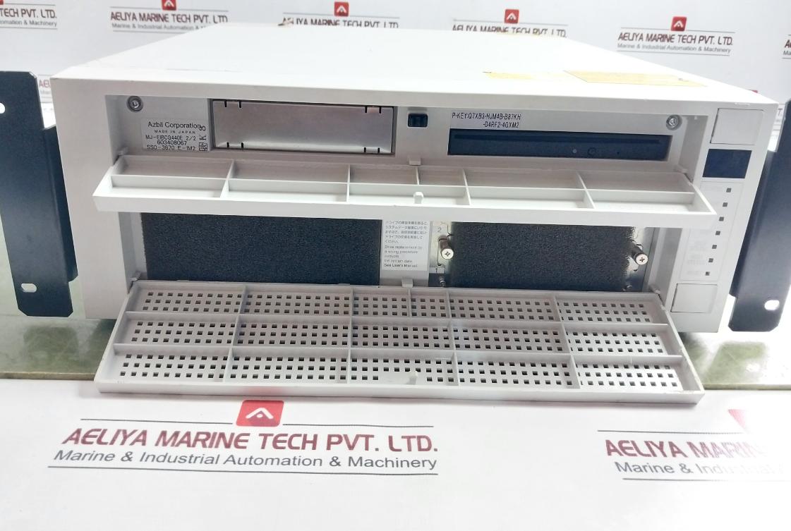 Hitachi Hf-w6500 Industrial Computer Cpu Hj-65459Ewed 100V-240V 50Hz/60Hz