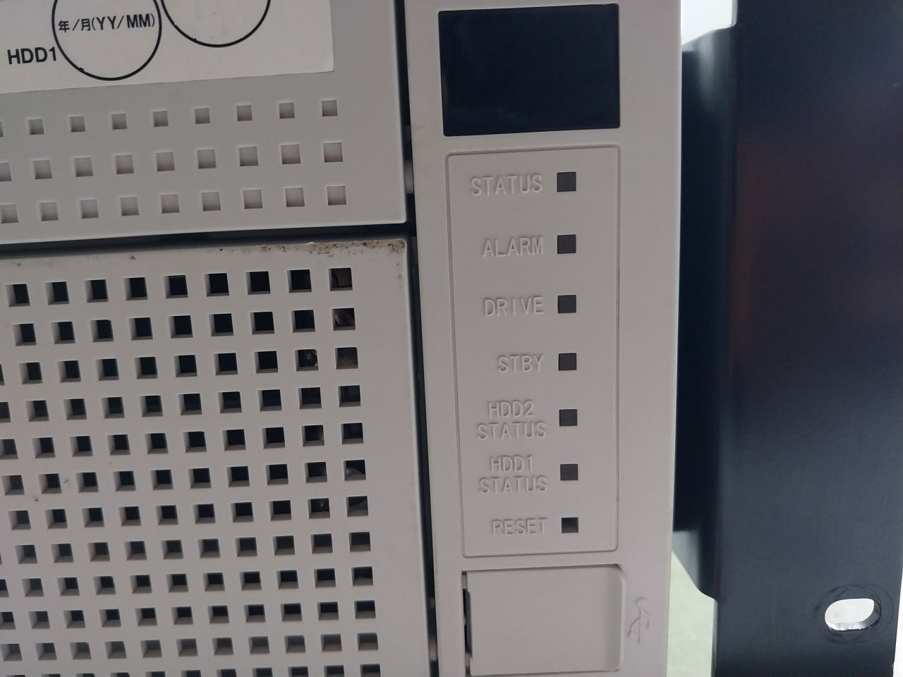 Hitachi Hf-w6500 Industrial Computer Cpu Hj-65459Ewed 100V-240V 50Hz/60Hz