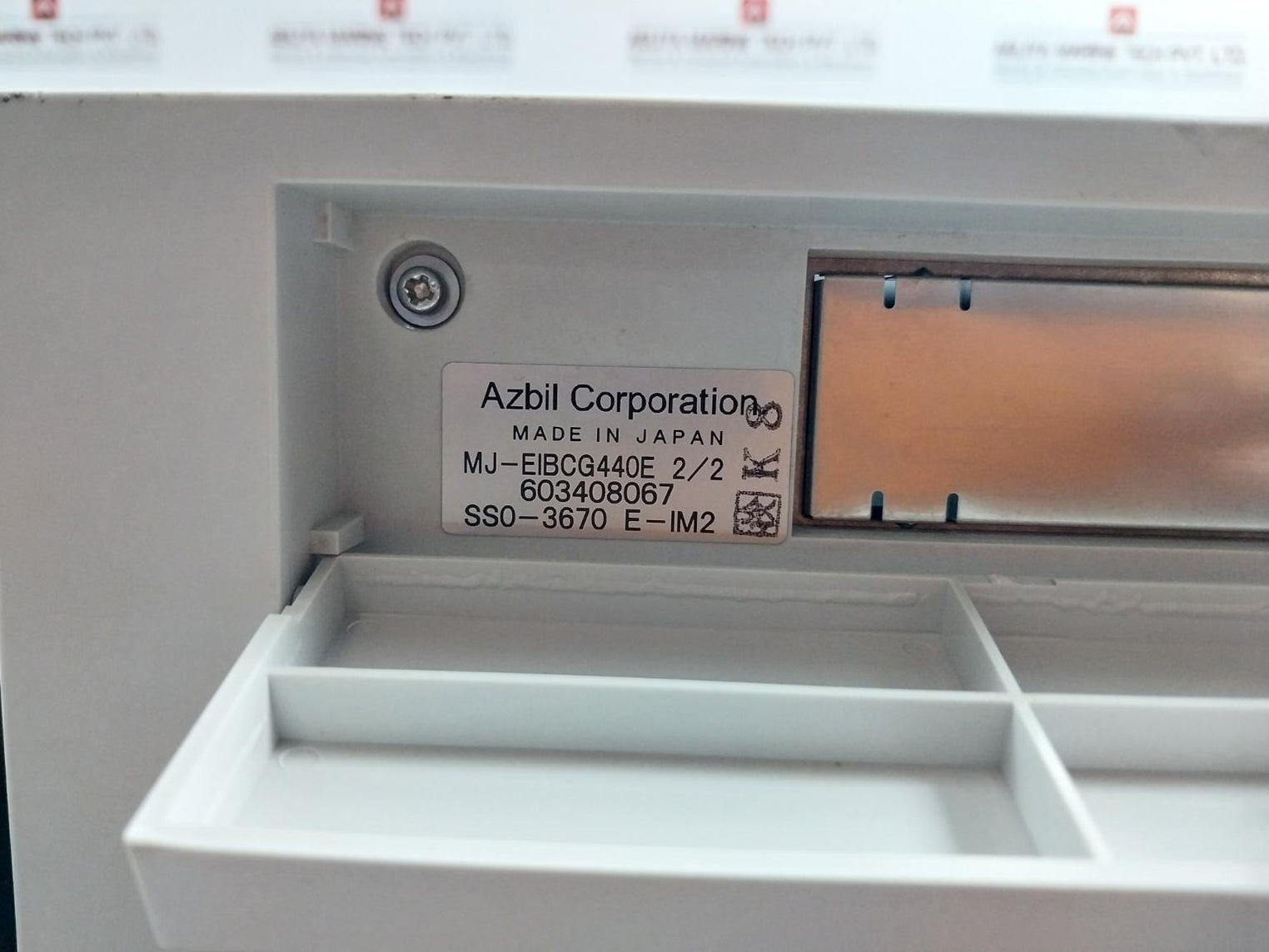 Hitachi Hf-w6500 Industrial Computer Cpu Hj-65459Ewed 100V-240V 50Hz/60Hz