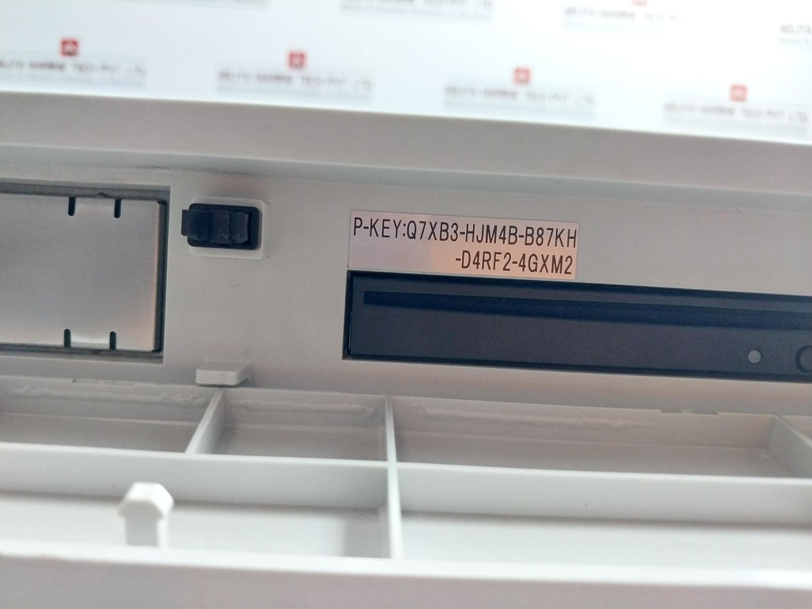 Hitachi Hf-w6500 Industrial Computer Cpu Hj-65459Ewed 100V-240V 50Hz/60Hz