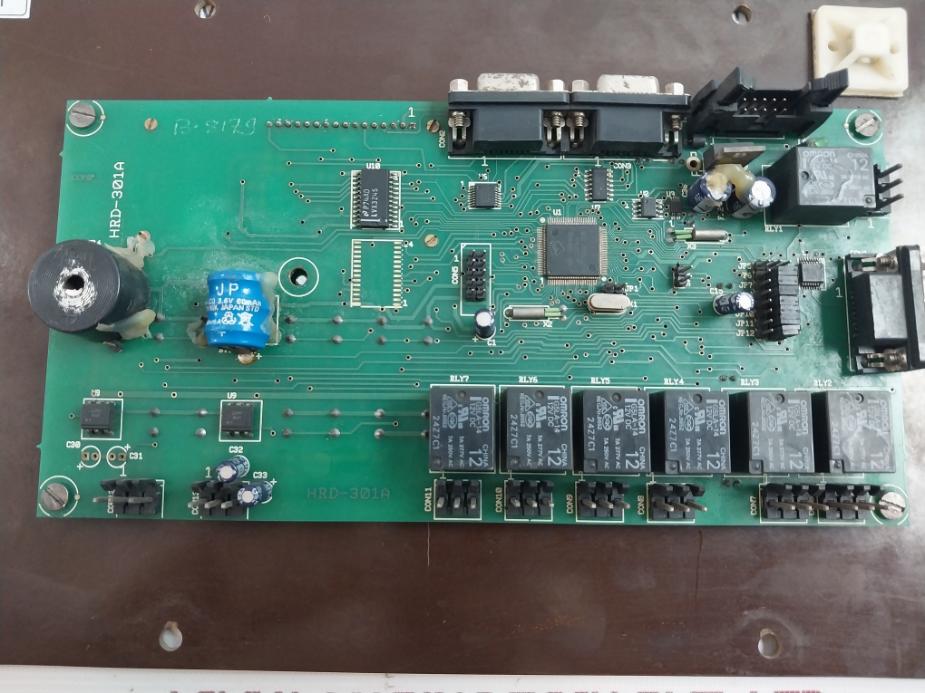 Hitachi Hrd-301A Ups System Unit Control Panel B.8179