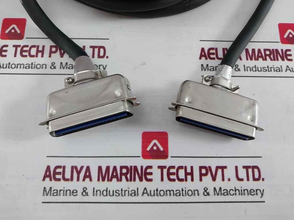 Hitachi J-kfta04 Programmer-printer Cable Length: 4 Meter