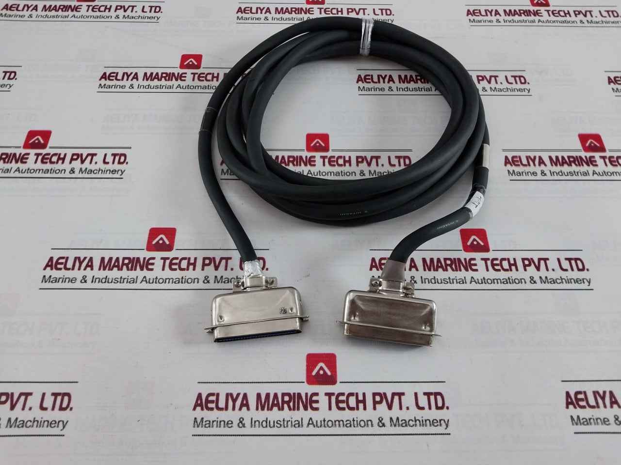 Hitachi J-kfta04 Programmer-printer Cable Length: 4 Meter