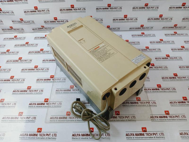 Hitachi Jh300 3 Phase Igbt Inverter 200-220V 50-60Hz 2B021918-1 16Kva