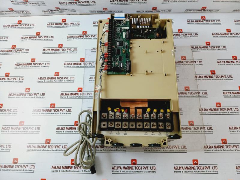 Hitachi Jh300 3 Phase Igbt Inverter 200-220V 50-60Hz 2B021918-1 16Kva