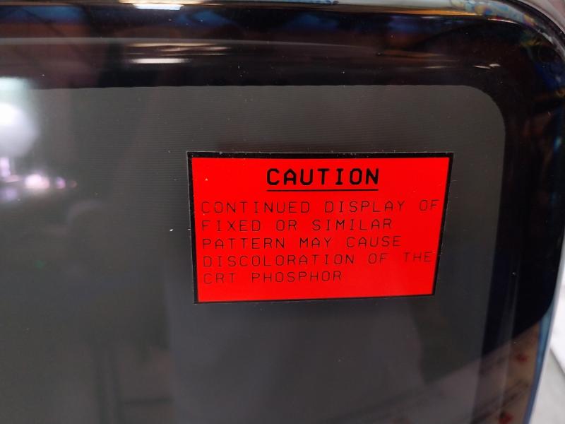 Hitachi M48Kfh680X62 Monitor Display And Honeywell Hi Res Crt Cable 120-240V