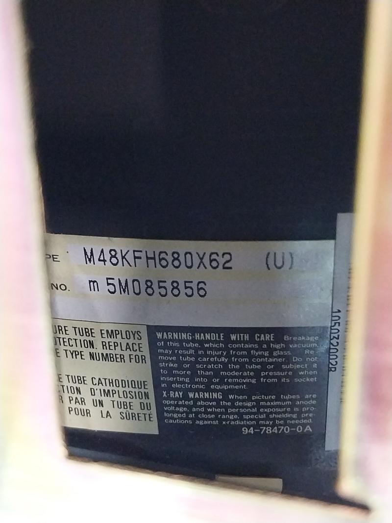 Hitachi M48Kfh680X62 Monitor Display And Honeywell Hi Res Crt Cable 120-240V