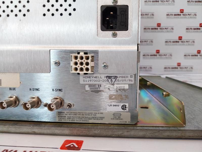 Hitachi M48Kfh680X62 Monitor Display And Honeywell Hi Res Crt Cable 120-240V