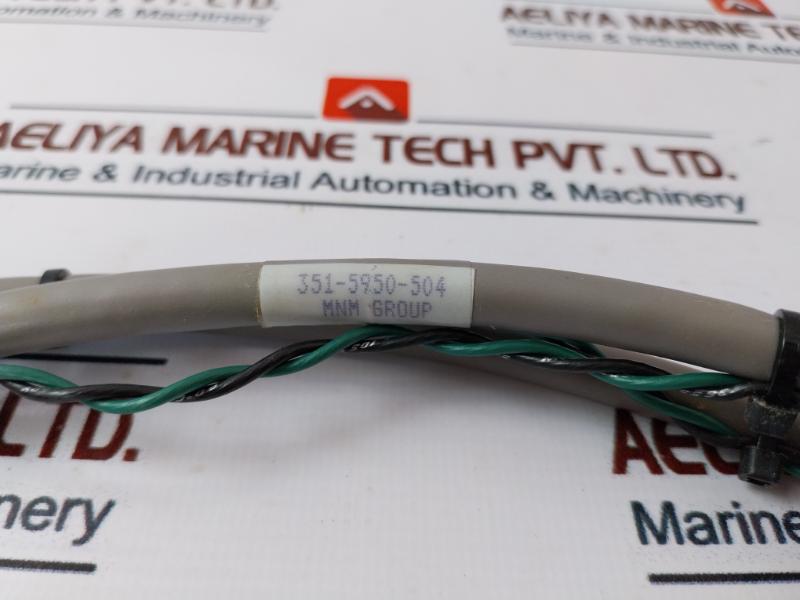 Hitachi M48Kfh680X62 Monitor Display And Honeywell Hi Res Crt Cable 120-240V