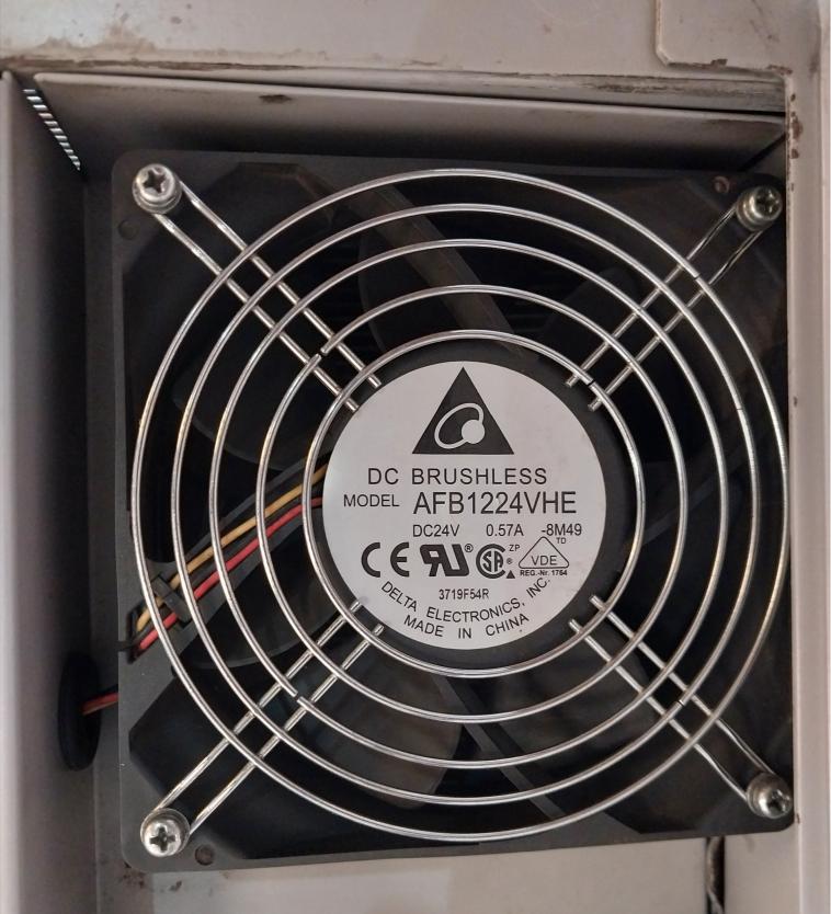 Hitachi SJ700B-450HFF Inverter 50-60Hz 380-480 V 3-Phase 94A 45kW 60HP