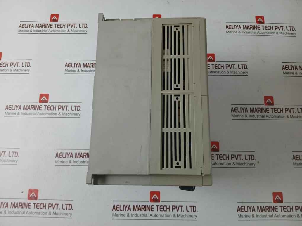 Hitachi Sjh300-16lf Inverter Drive Sjh300 6j2at26991a60007 Ac 200–240v 3ph 46a