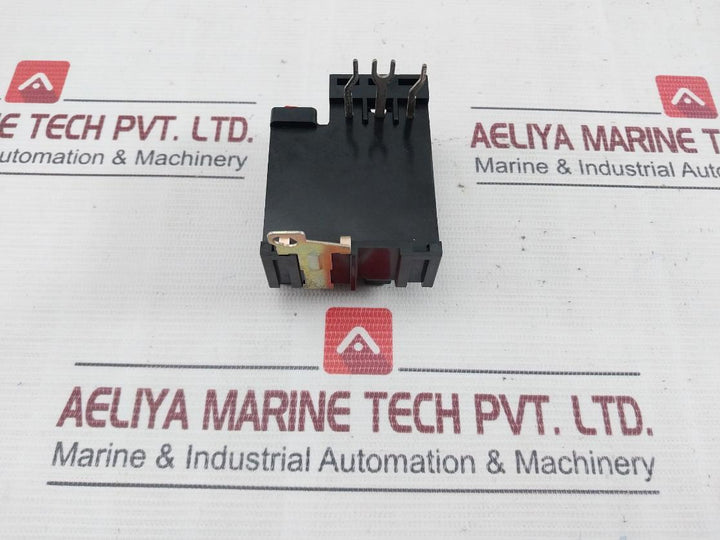 Hitachi Tr11-1E Thermal Overload Relay Contactor 0.75 Kw Rc 3.8A