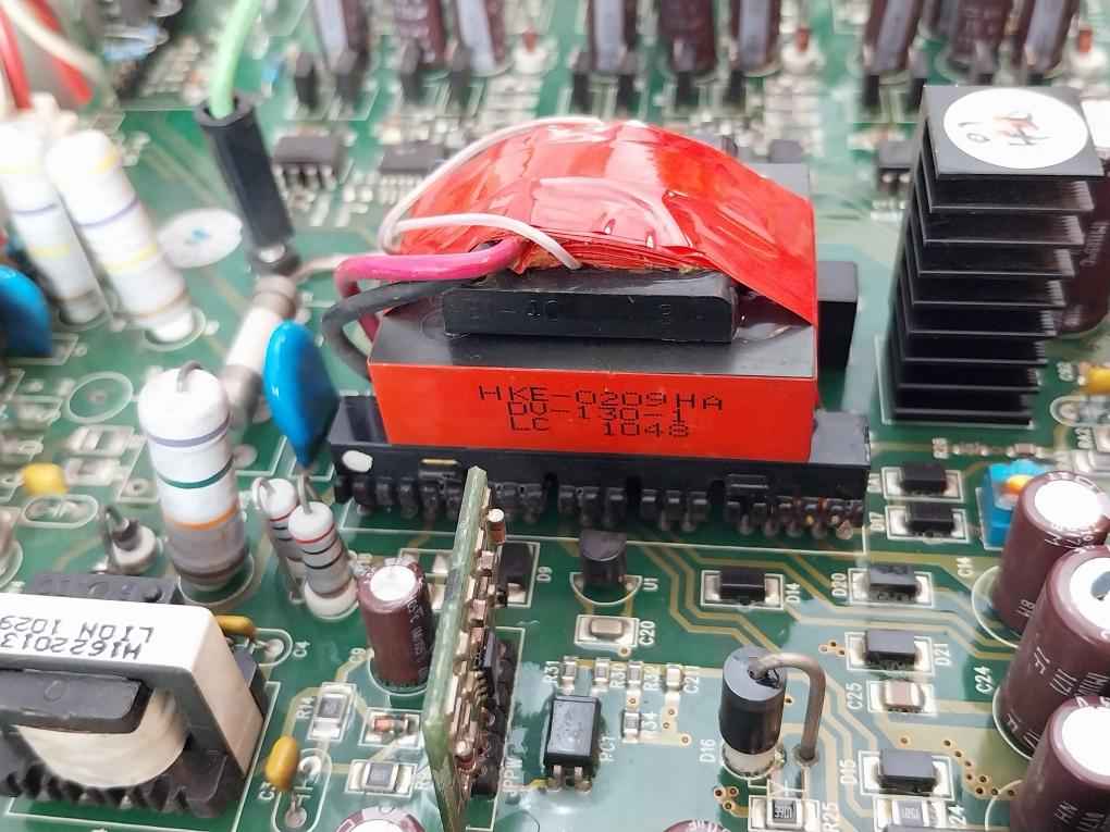 Hitake Vfc-1200F4015 Variable Frequency Controller 15-20Hp-drv15 Ac440V 50/60Hz