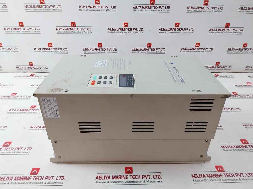 Hitake Vfc-1200F4015 Variable Frequency Controller 15-20Hp-drv15 Ac440V 50/60Hz