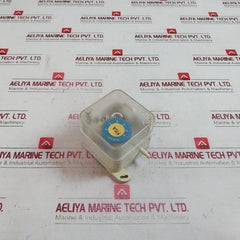Hk Instruments Diff20Pa Differential Pressure Transmitter 3(2)A/250 Vac 50 Kpa