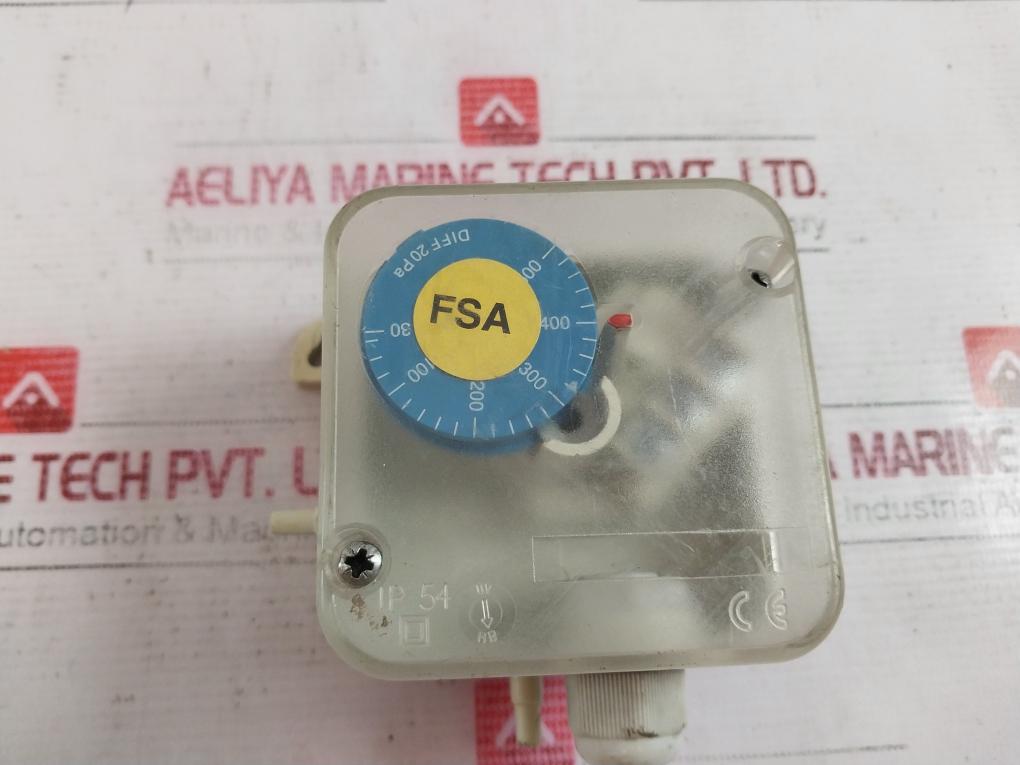 Hk Instruments Diff20Pa Differential Pressure Transmitter 3(2)A/250 Vac 50 Kpa