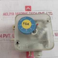 Hk Instruments Diff20Pa Differential Pressure Transmitter 3(2)A/250 Vac 50 Kpa