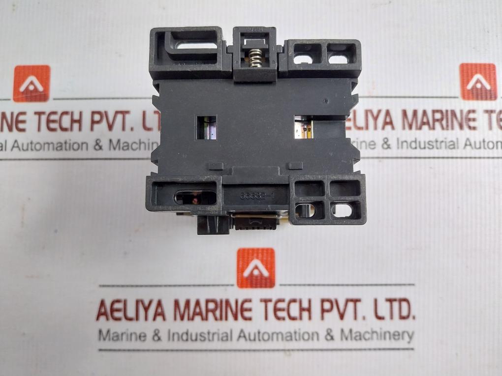 Hmc27-W11-3-pole-Ac-Magnetic-Contactor-55A-200V-50Hz-Hyundai-208480-8
