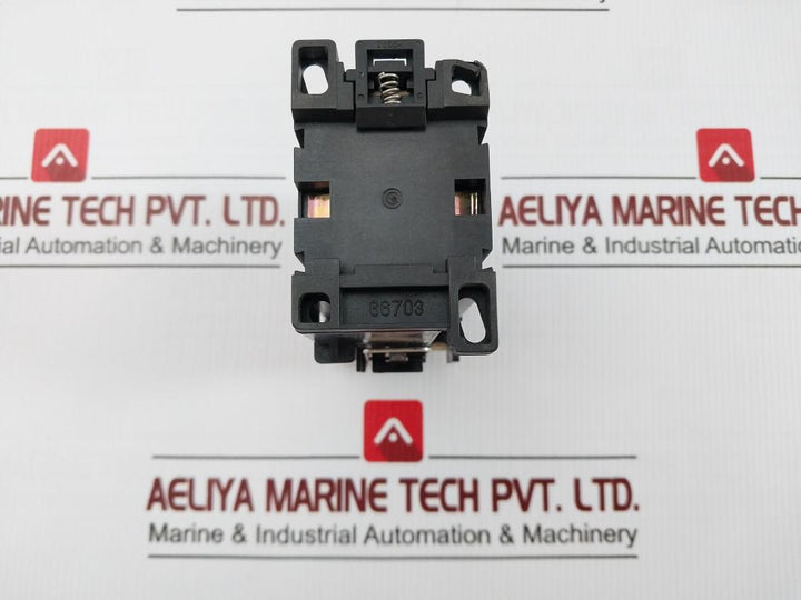 Hmt 31 Control Relay 1000V/25A Hyundai