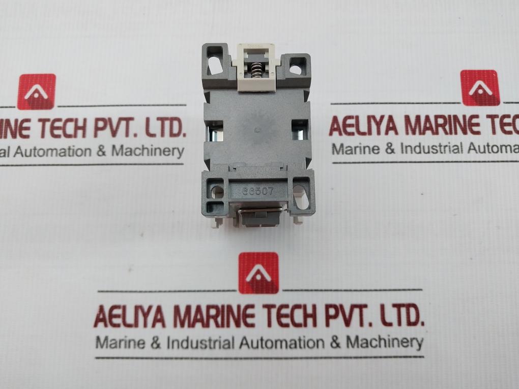 Hmt 31 Control Relay Hyundai 750V 50/60Hz