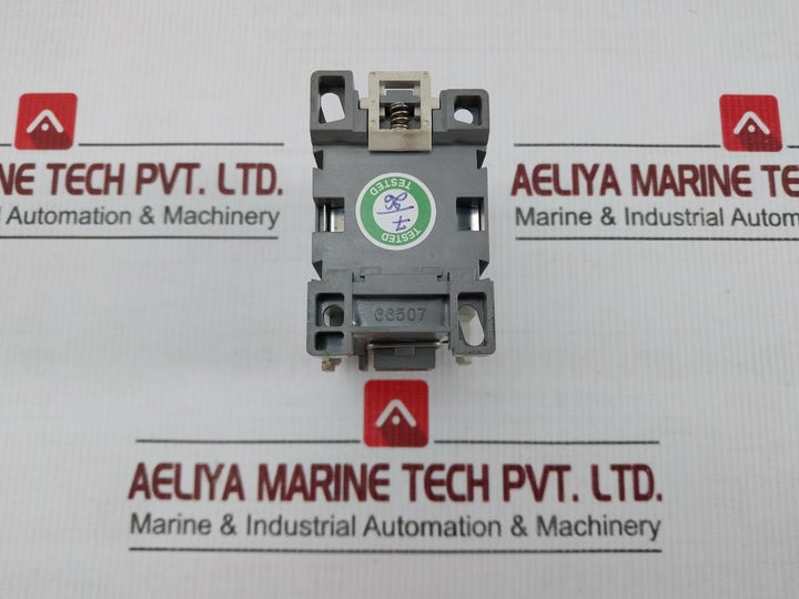Hmx 31 Hyundai 1000V/20A Control Relay
