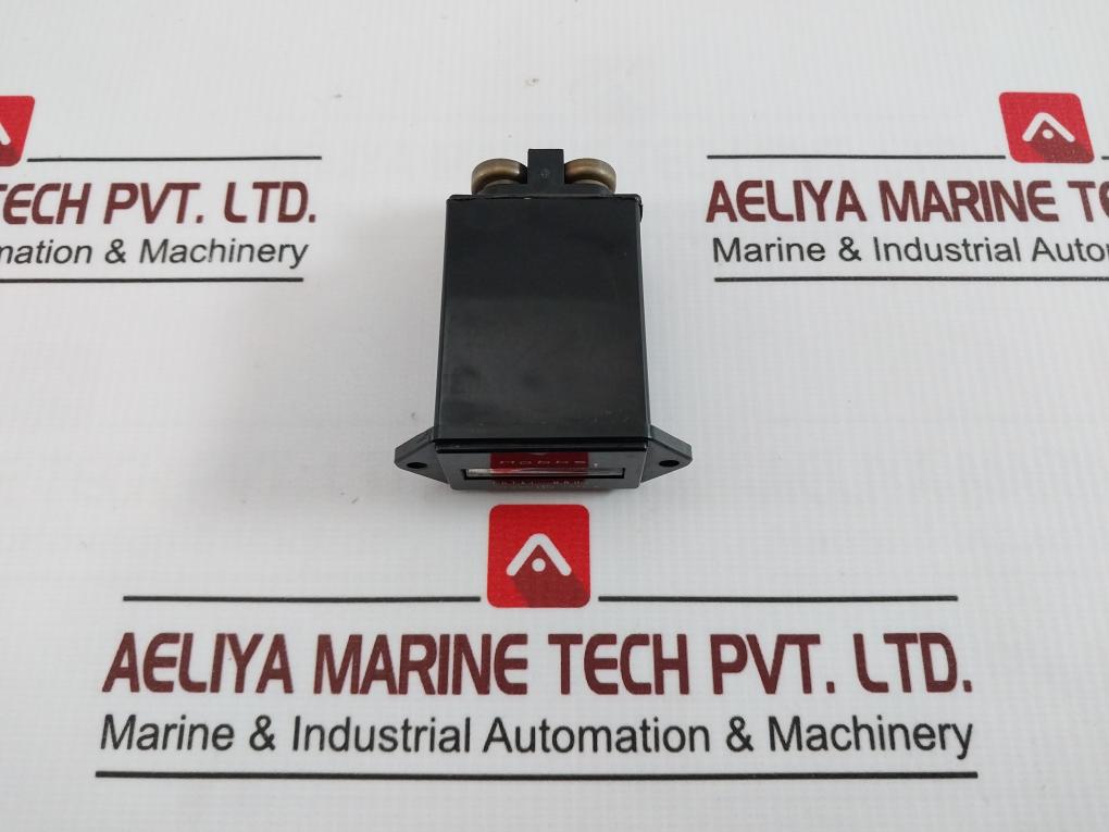 Hobbs 20028 Hour Meter Elapsed Time Indicator 120Vac 50Hz .030 Amps 1/10