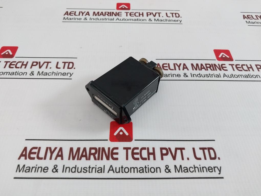 Hobbs 20028 Hour Meter Elapsed Time Indicator 120Vac 50Hz .030 Amps 1/10