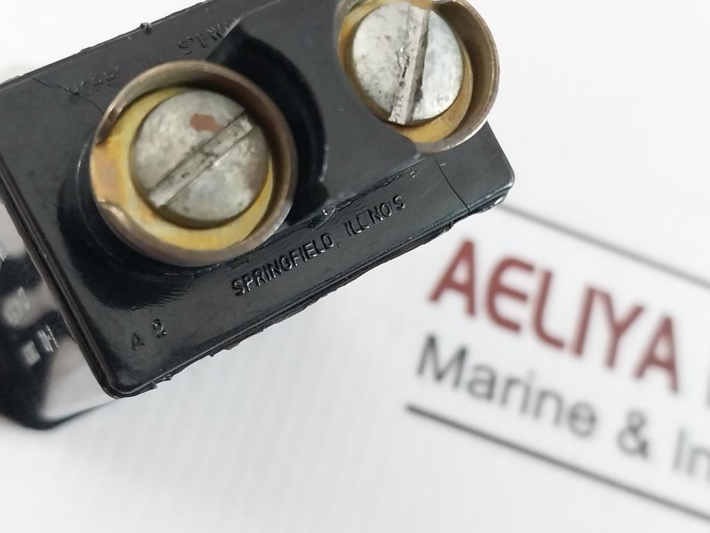 Hobbs 20028 Hour Meter Elapsed Time Indicator 120Vac 50Hz .030 Amps 1/10