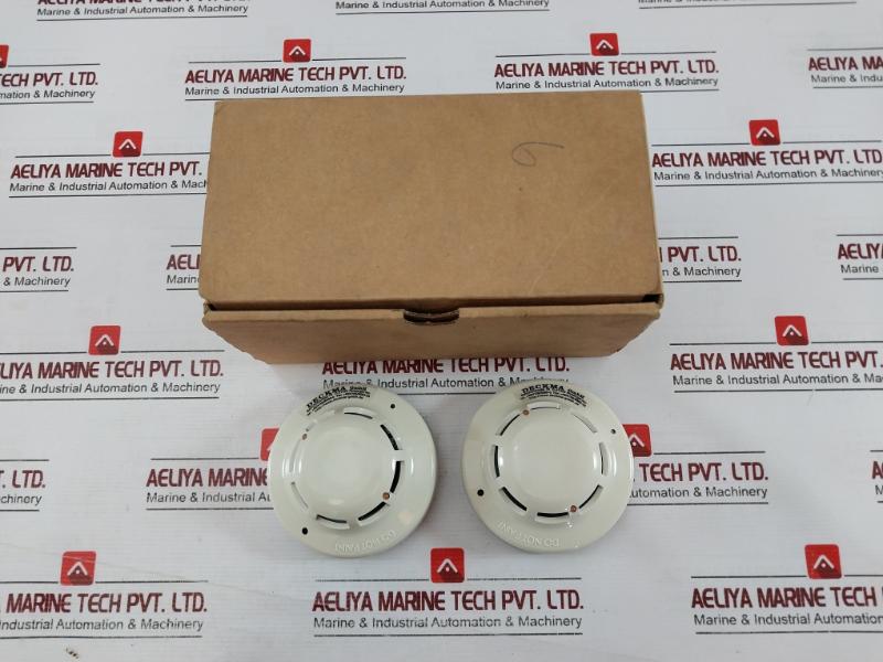 Hochiki Slr-e3Nm Conventional Photo Electric Smoke Detector Max. 40Ma En54-7:2000