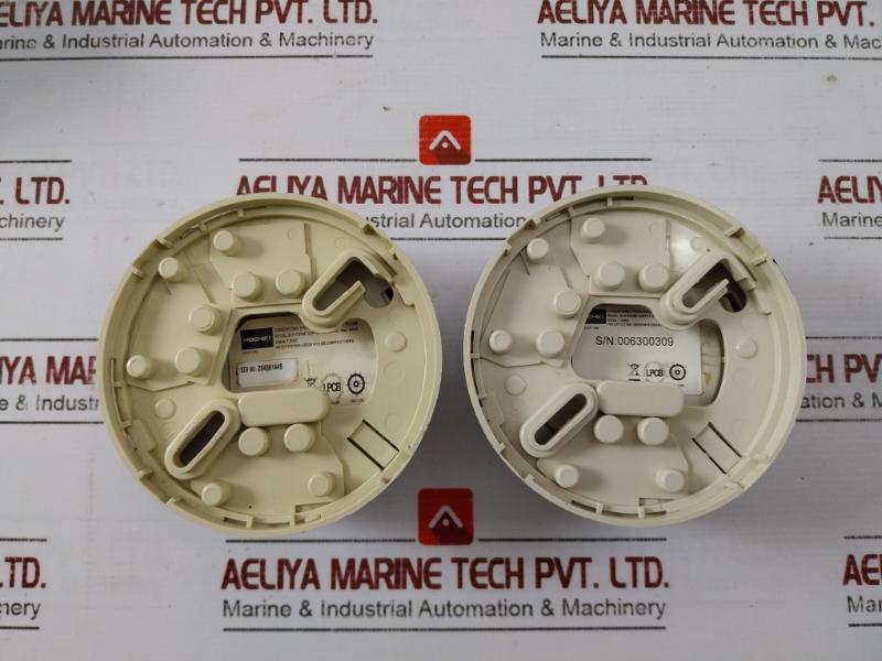 Hochiki Slr-e3Nm Conventional Photoelectric Smoke Detector 9.5-30Vdc Max 40Ma