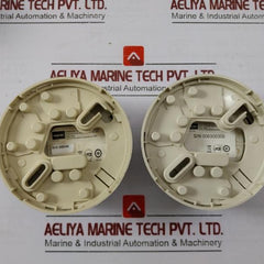 Hochiki Slr-e3Nm Conventional Photoelectric Smoke Detector 9.5-30Vdc Max 40Ma