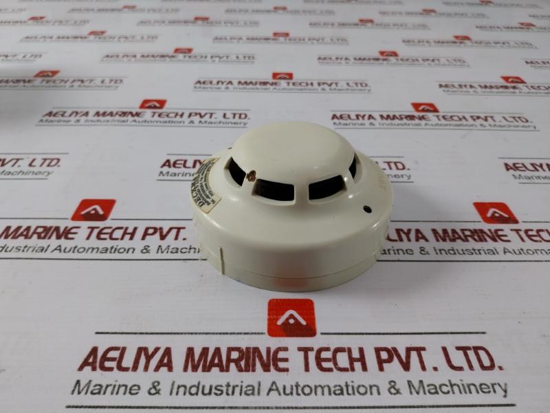 Hochiki Slr-e3Nm Conventional Photoelectric Smoke Detector 9.5-30Vdc Max 40Ma