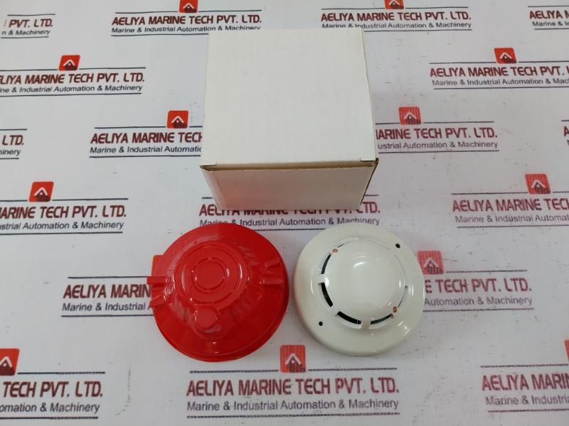 Hochiki Slr-e3n Conventional Photo Electric Smoke Detector 9.5-30vdc 40ma