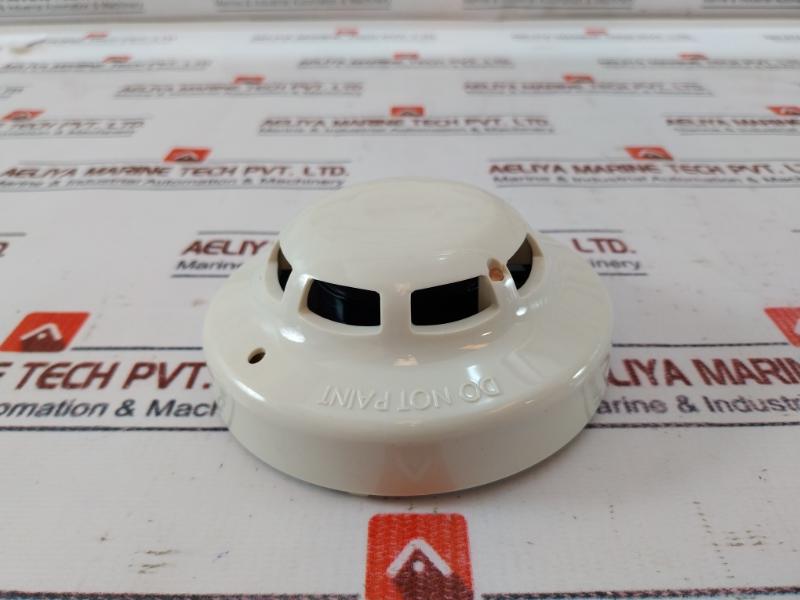 Hochiki Slr-e3n Conventional Photo Electric Smoke Detector 9.5-30vdc 40ma