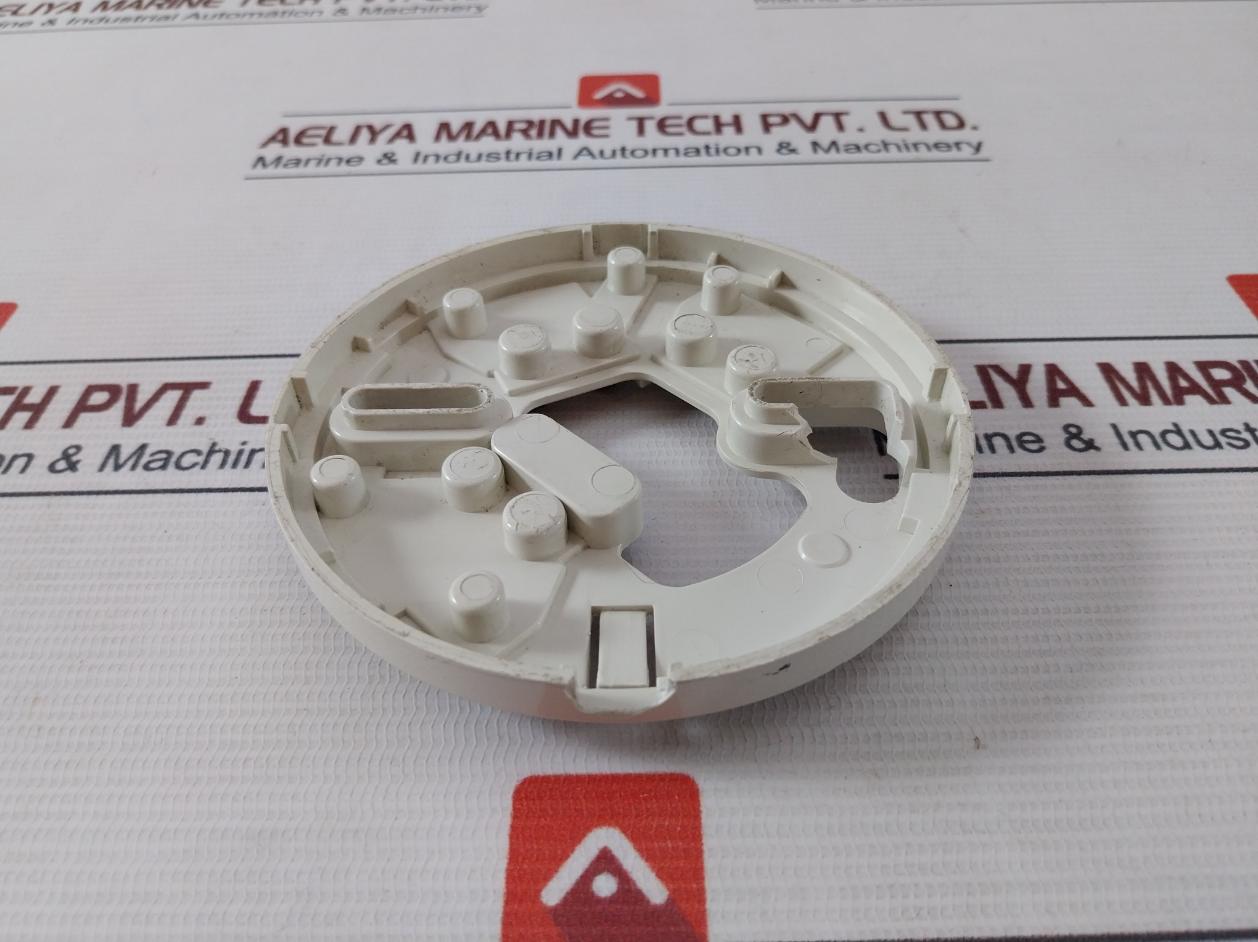 Hochiki Ybn-r/6 Conventional Base 2-3-0-501
