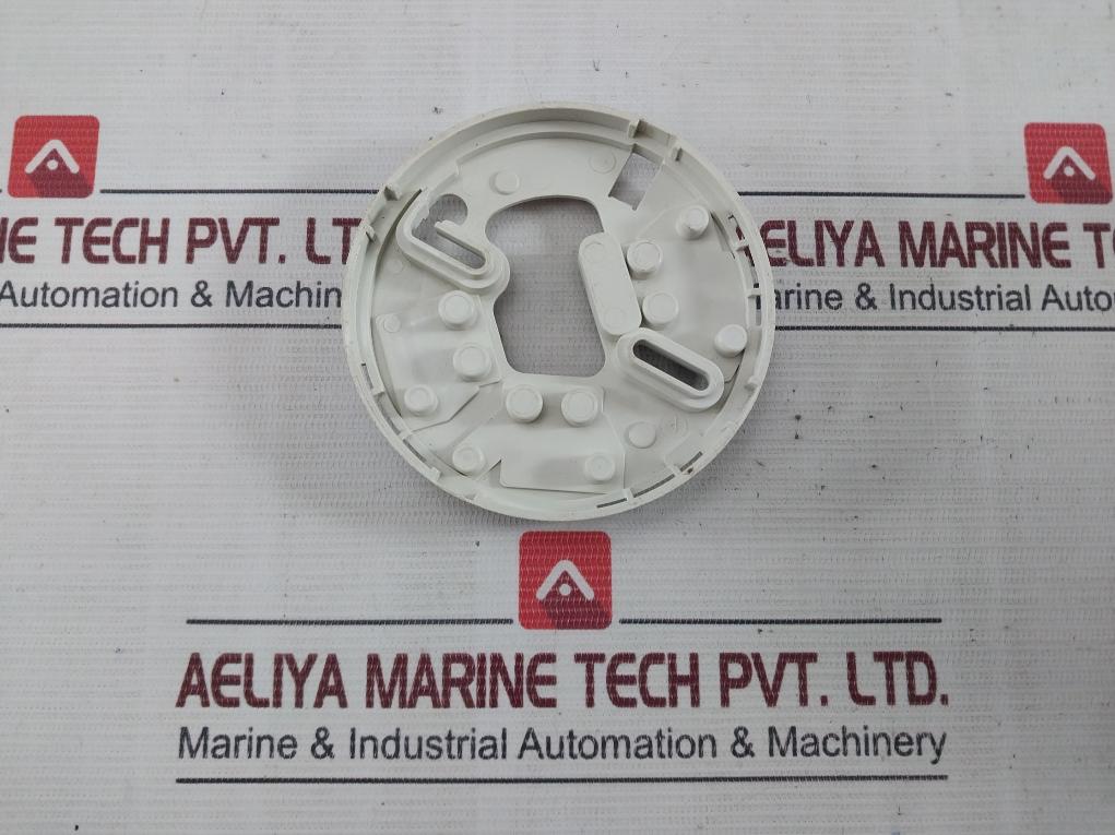 Hochiki Ybn-r/6 Conventional Detector Mounting Base