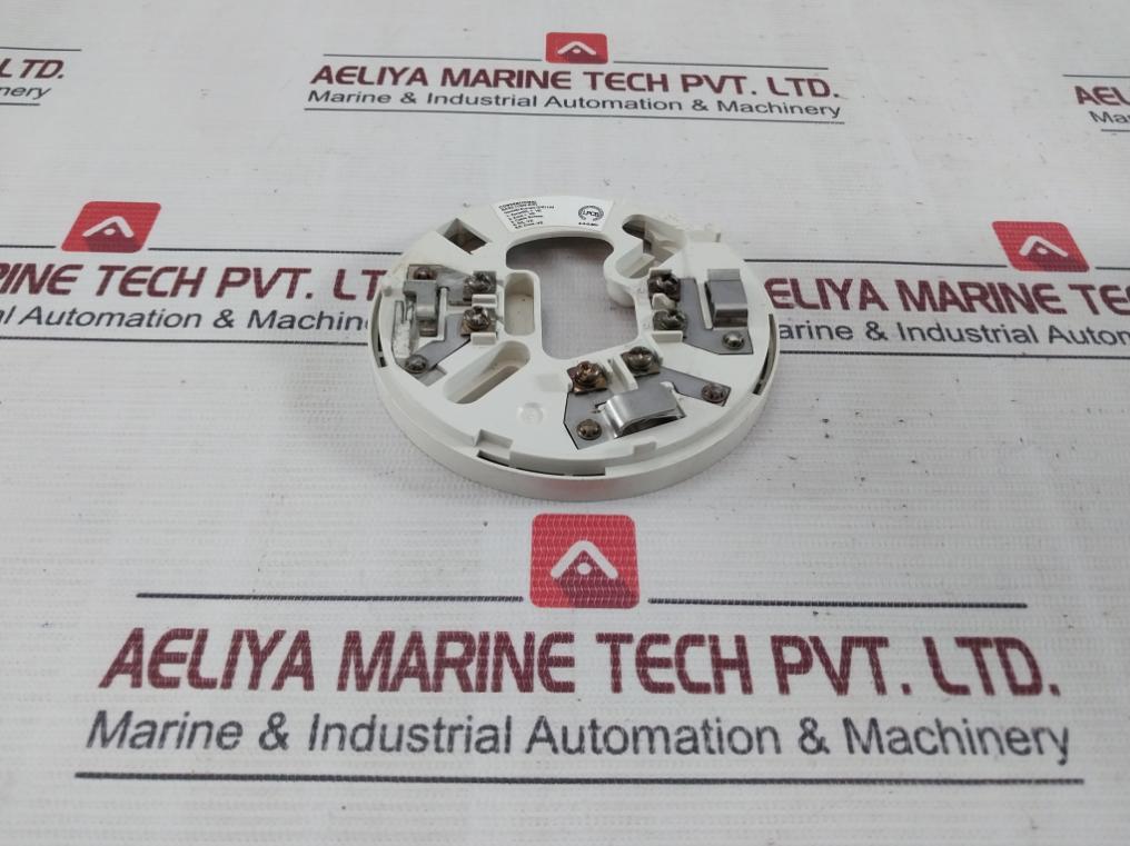 Hochiki Ybn-r/6 Conventional Detector Mounting Base