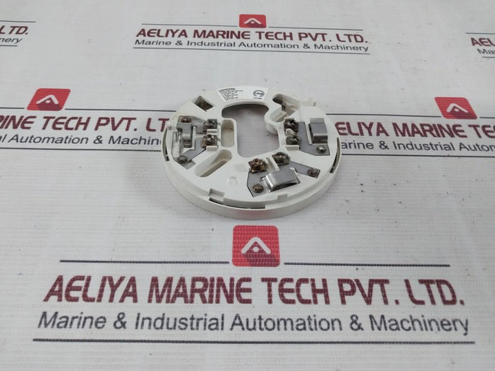 Hochiki Ybn-r/6 Conventional Detector Mounting Base